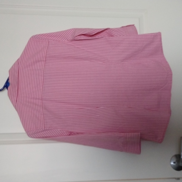 Izod M women's button down, cotton fitted shirt.  EUC - Picture 3 of 4